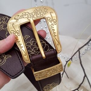 RARE! Guess 🍂Boho Western Embroidered Leather Belt🍂Gold Engraved Buckle